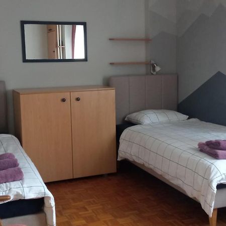 Branysol Apartman Novi Sad Buitenkant foto