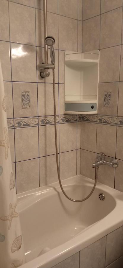 Branysol Apartman Novi Sad Buitenkant foto